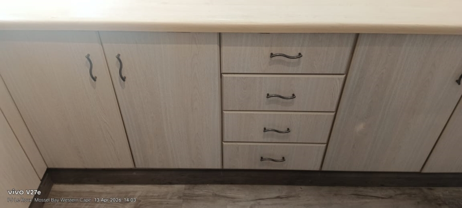 2 Bedroom Property for Sale in Mossel Bay Central Western Cape